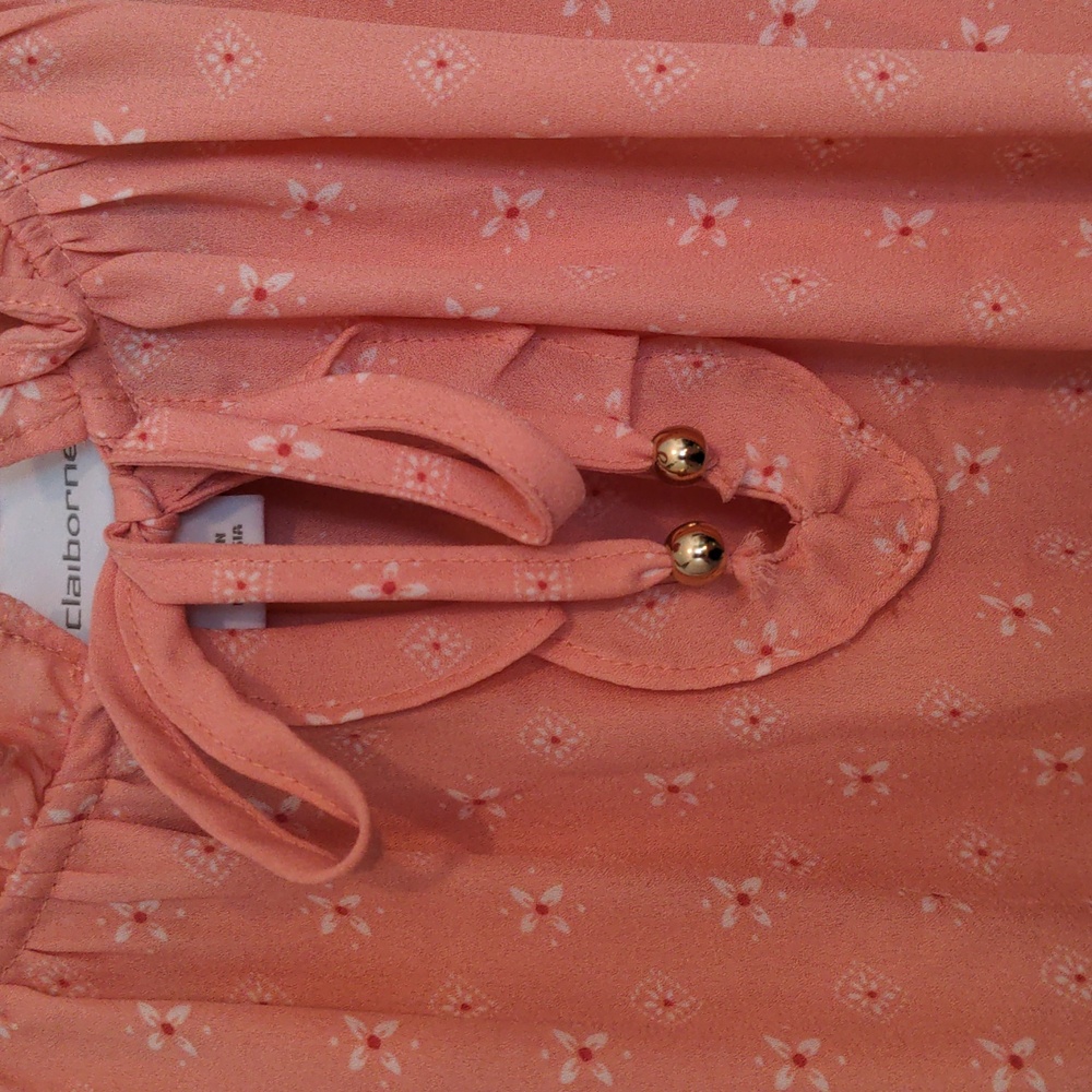 Women's Peach Tie-Neck Short Sleeve Top - Picture 3 of 7